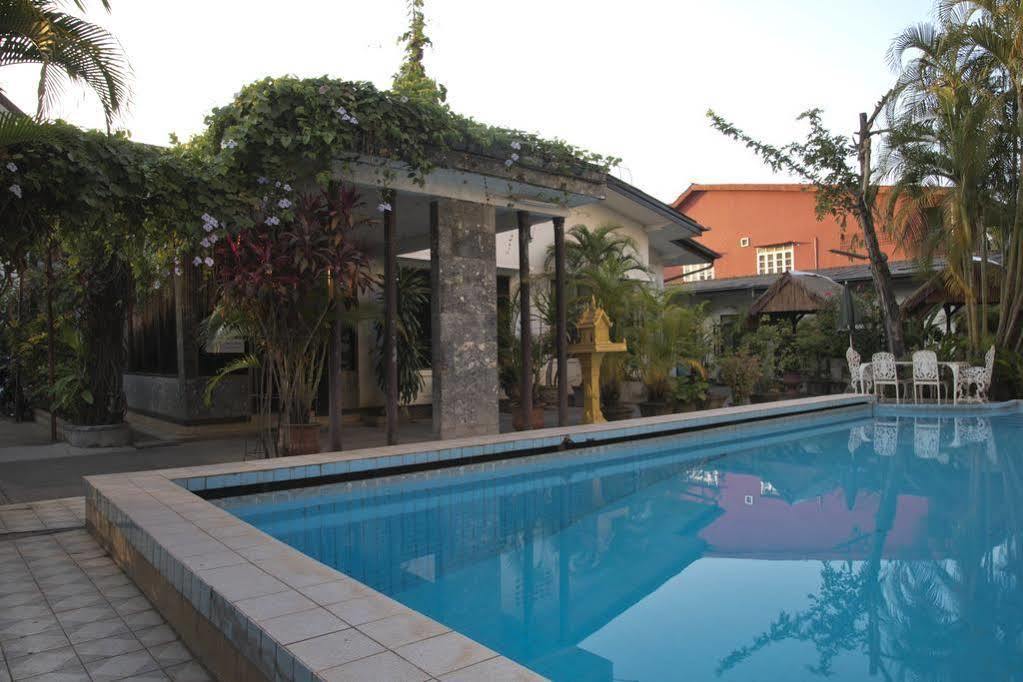 Villa Sisavad Guesthouse Vientián Kültér fotó